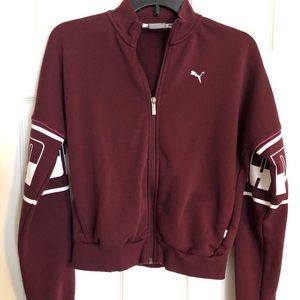 Small Puma Zip Up Jacket with Pockets.